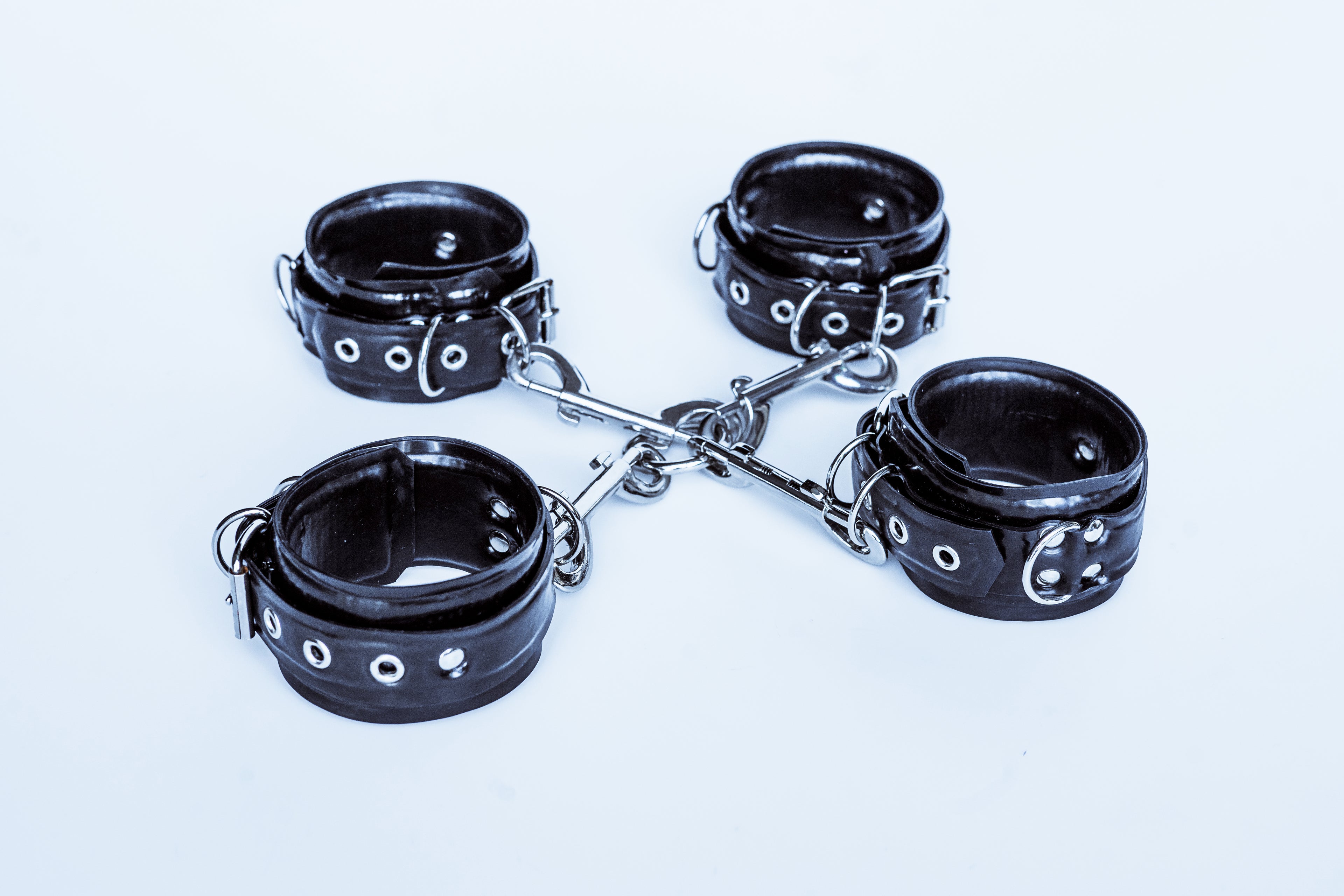 Menottes rembourrées en latex unisexe