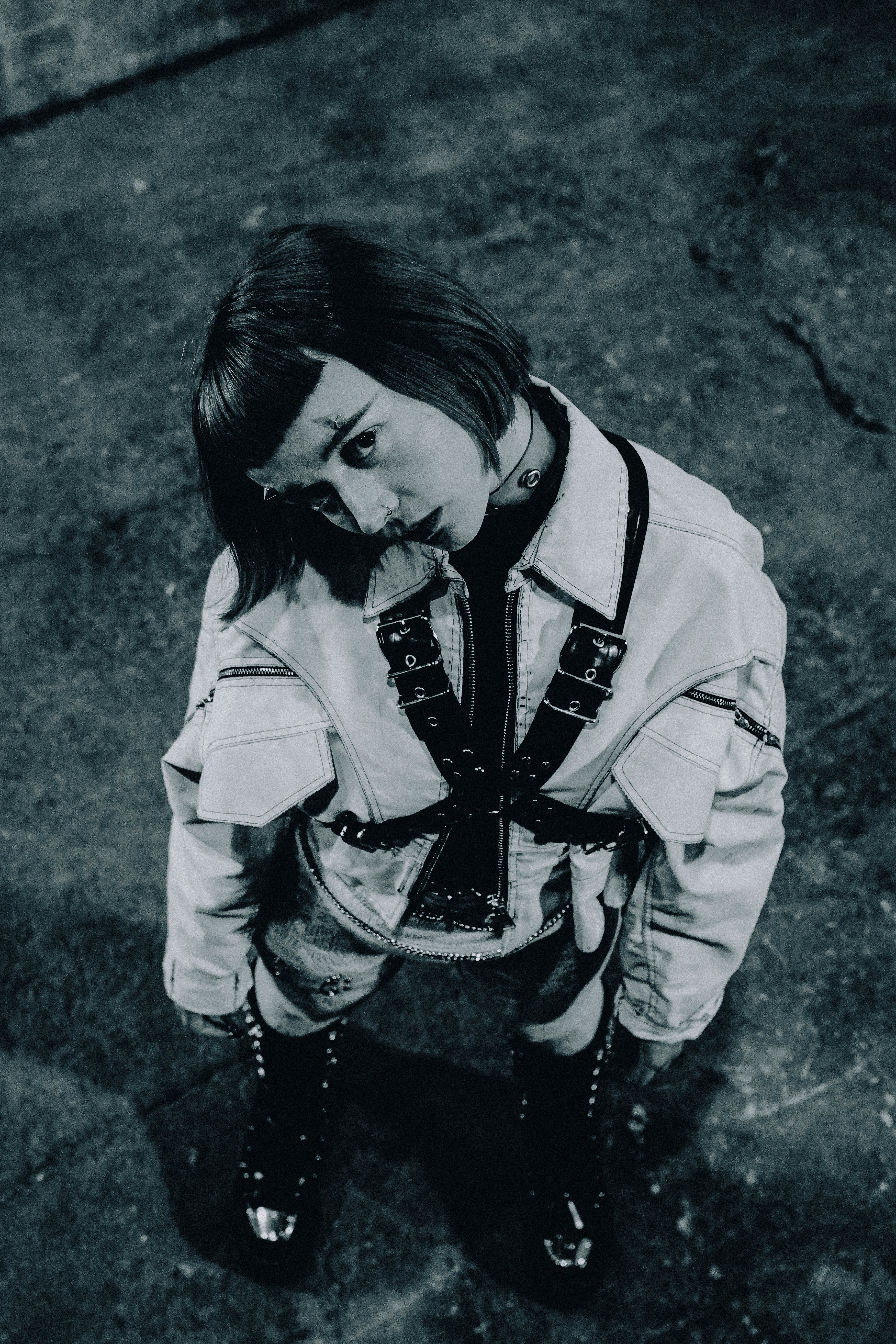 Harnais de poitrine X en latex unisexe