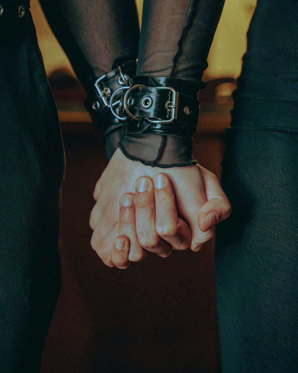 Menottes rembourrées en latex unisexe