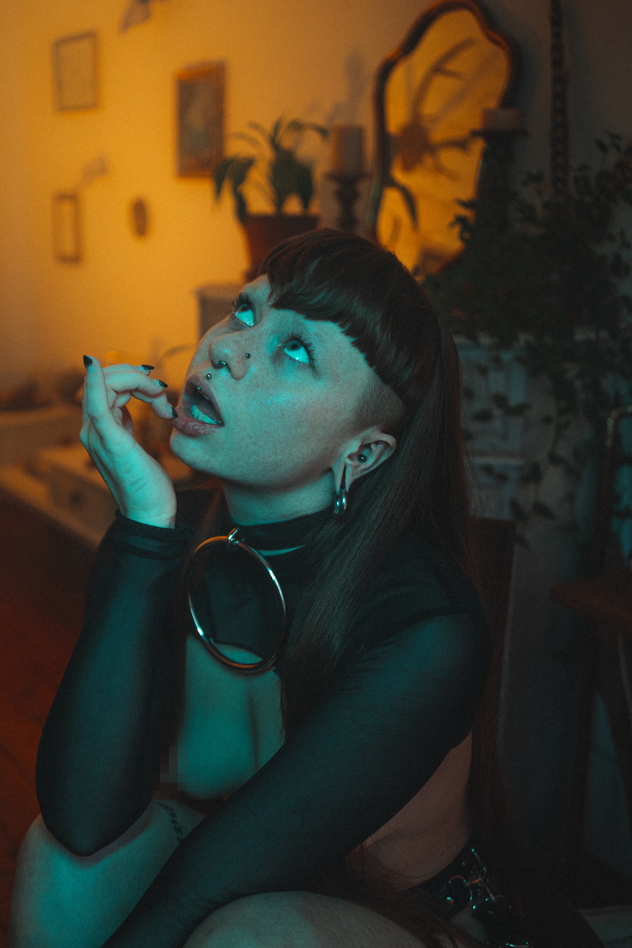 Choker big O ring en latex unisexe