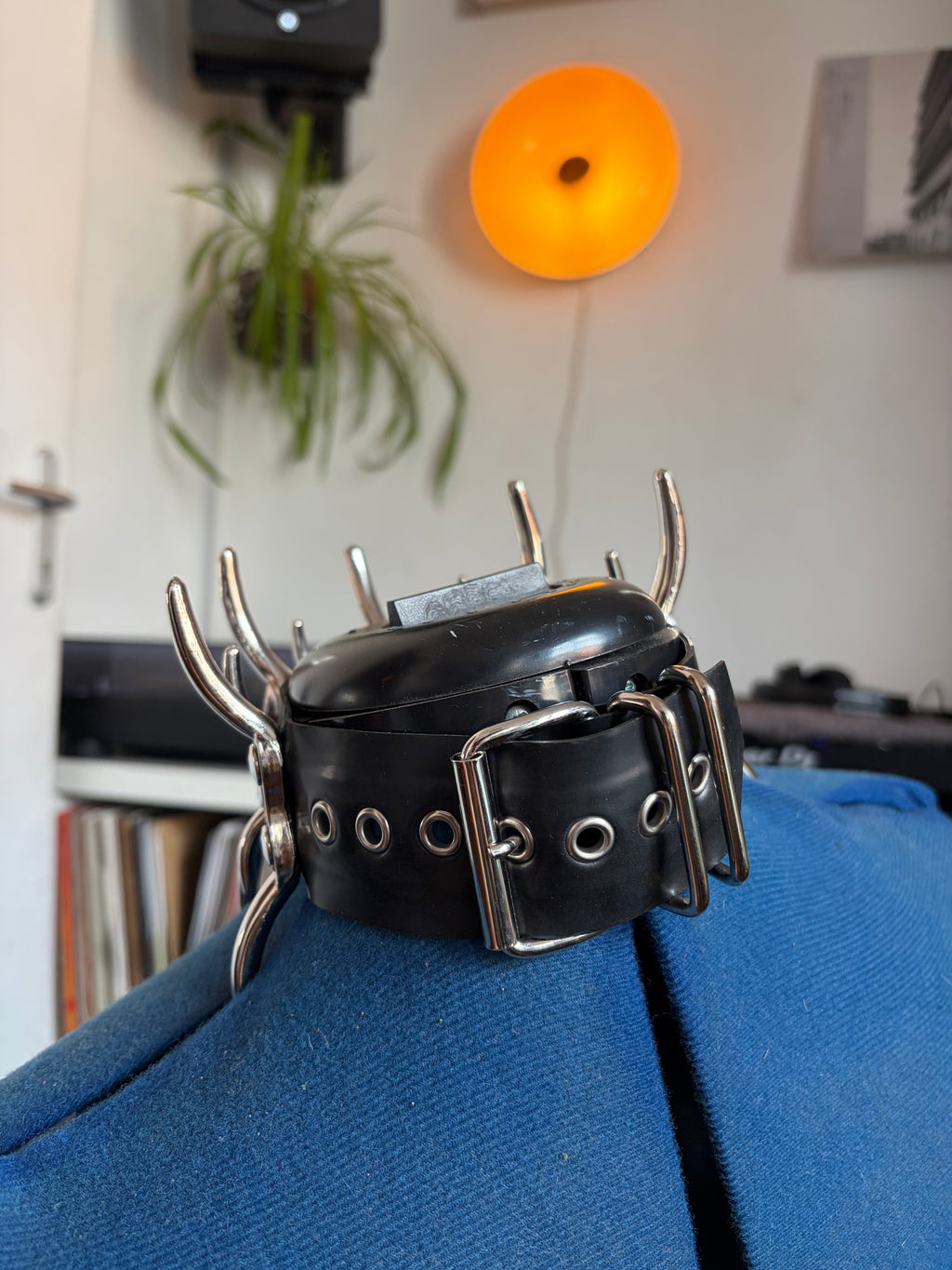 Choker funtra en latex unisexe