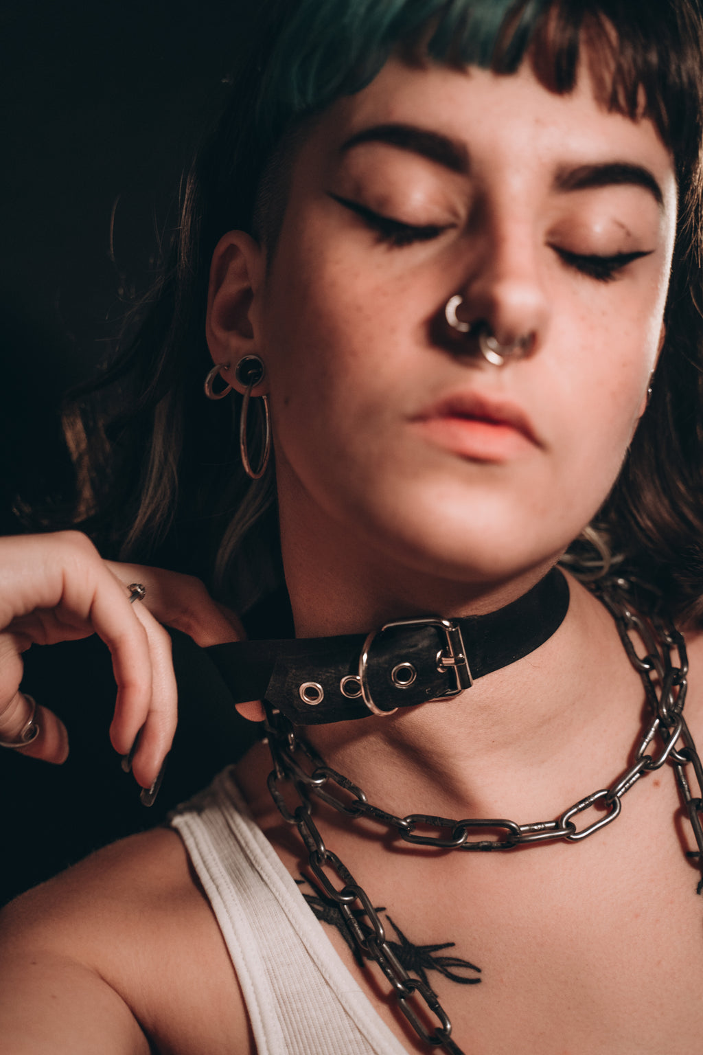 Choker simple en latex unisexe