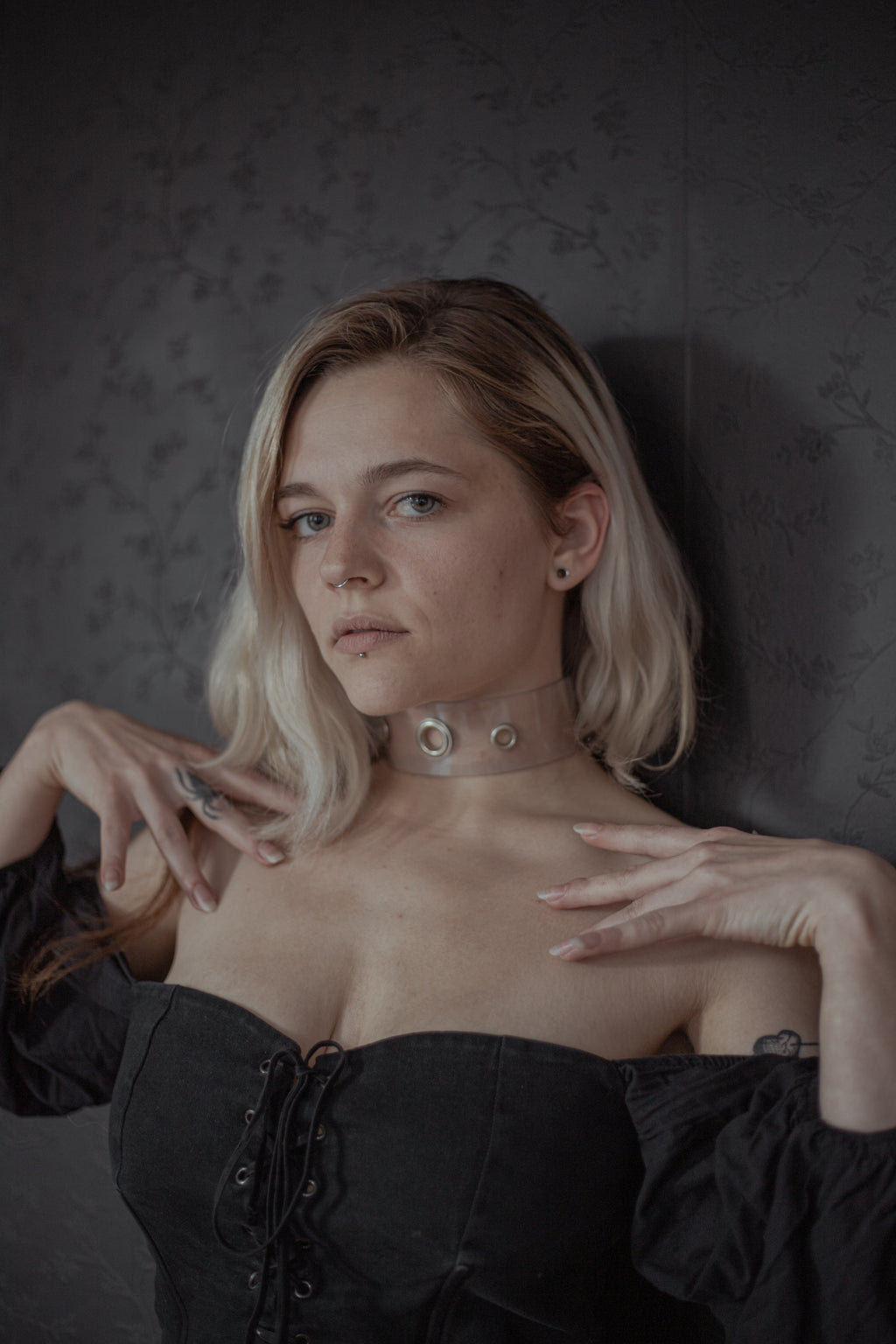 Choker œillet en PVC unisexe