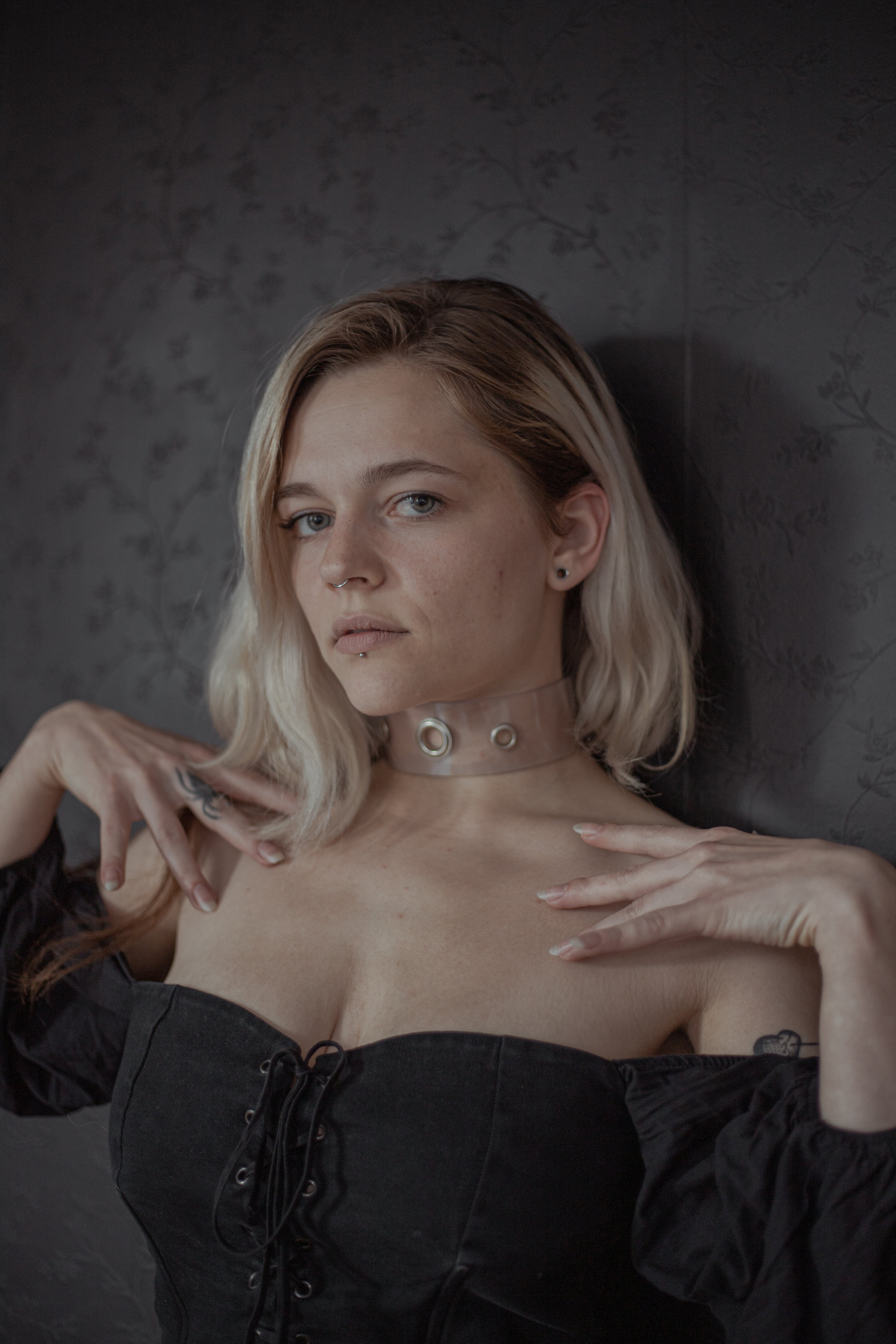 Choker œillet en PVC unisexe