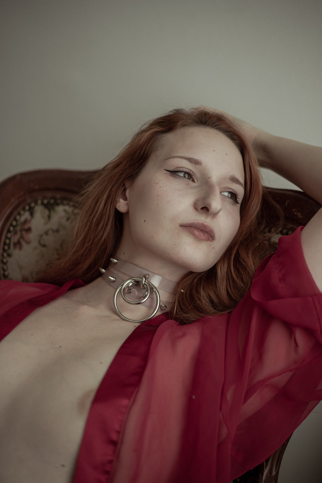 Choker double bande O ring en PVC unisexe