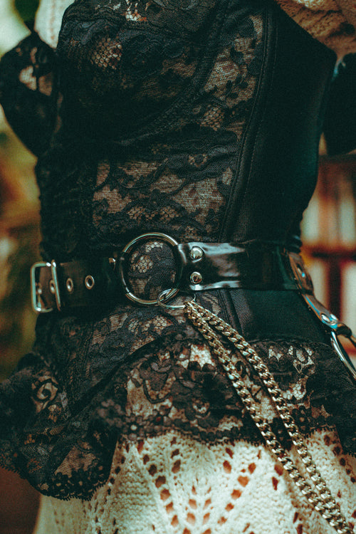 Ceinture chaîne en latex unisexe